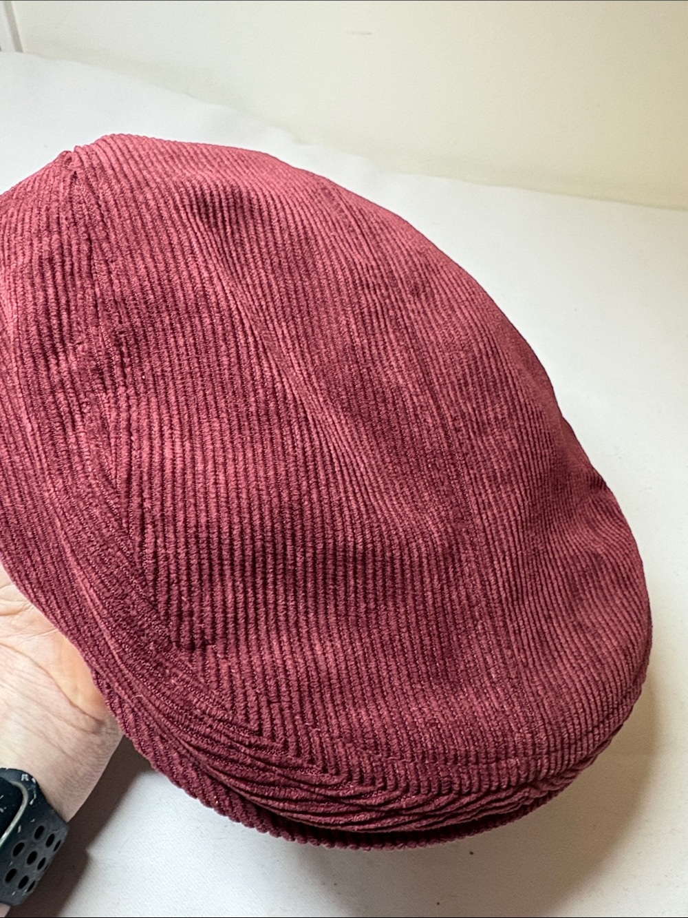 Goodfellow & Co Maroon Poly Corduroy Flat Cap M/L